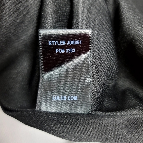 LULU'S Fit & Flare Longsleeved Cutout Mesh Cuff & Hemline Dress Blk XS - Picture 9 of 9